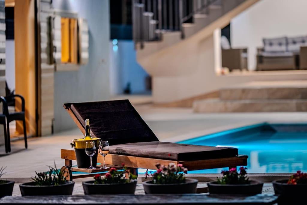 Villa Leny With Pool Sukošan エクステリア 写真